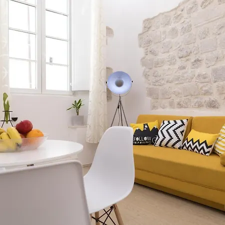Apartament Toni *